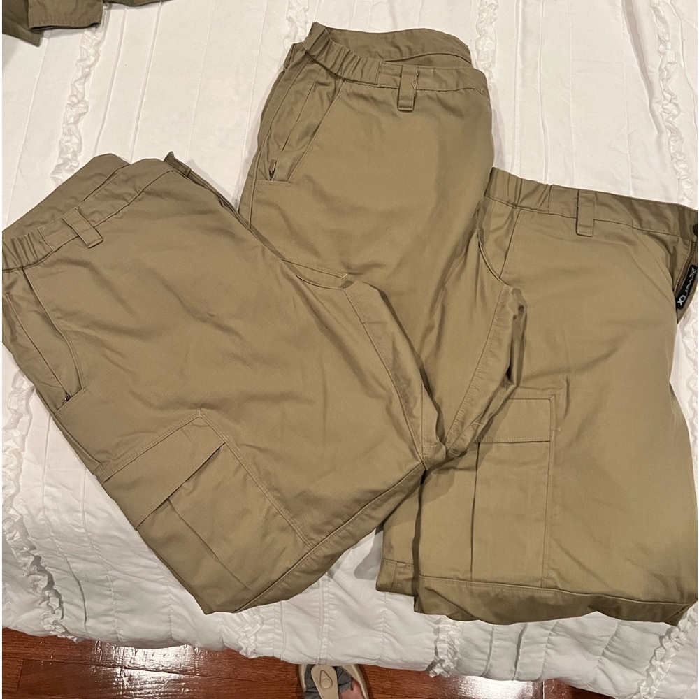 Selling 3 pairs VERTX tactical pants